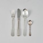 1447 7288 TABLEWARE